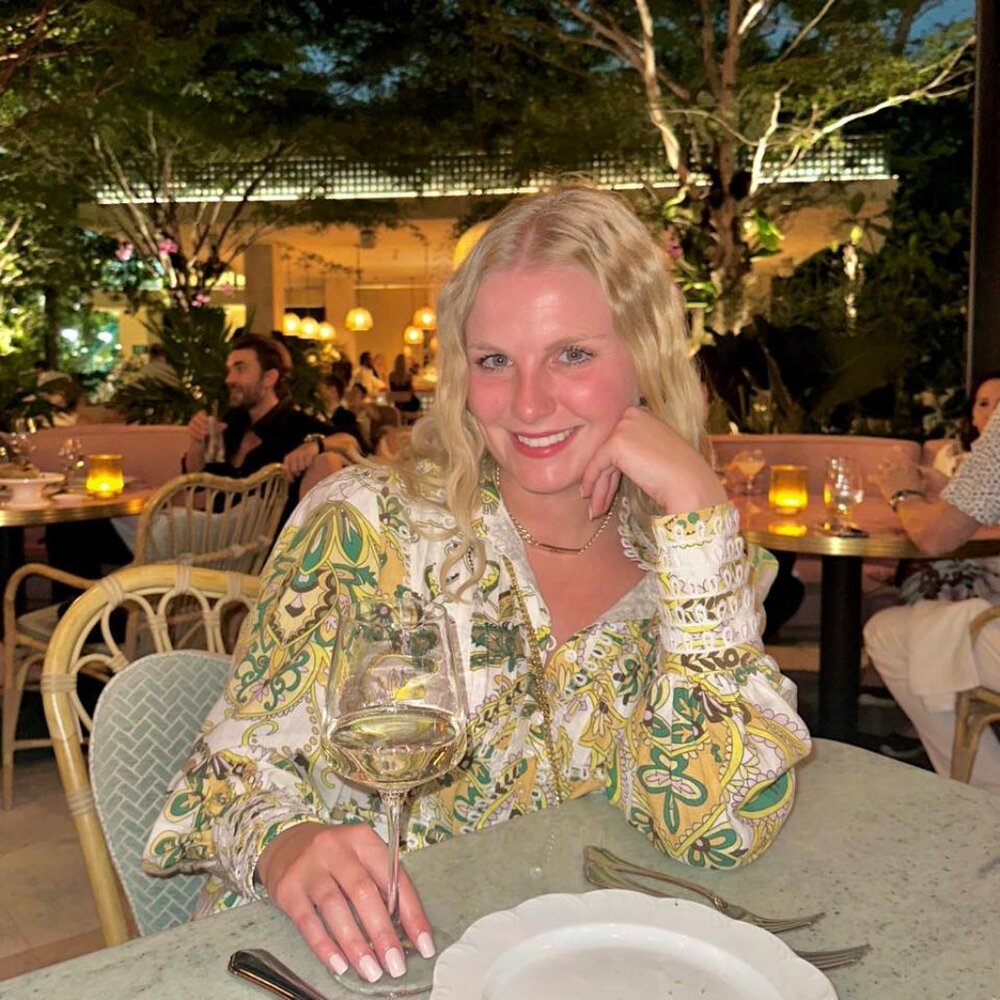 Meet your Posher, Julia